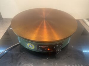 La Crêpière Ultime : Un Cadeau d’Anniversaire qui Transforme l’Art de la CrêpeCrepière Krampouz Billig CEBPA4AO 3000W